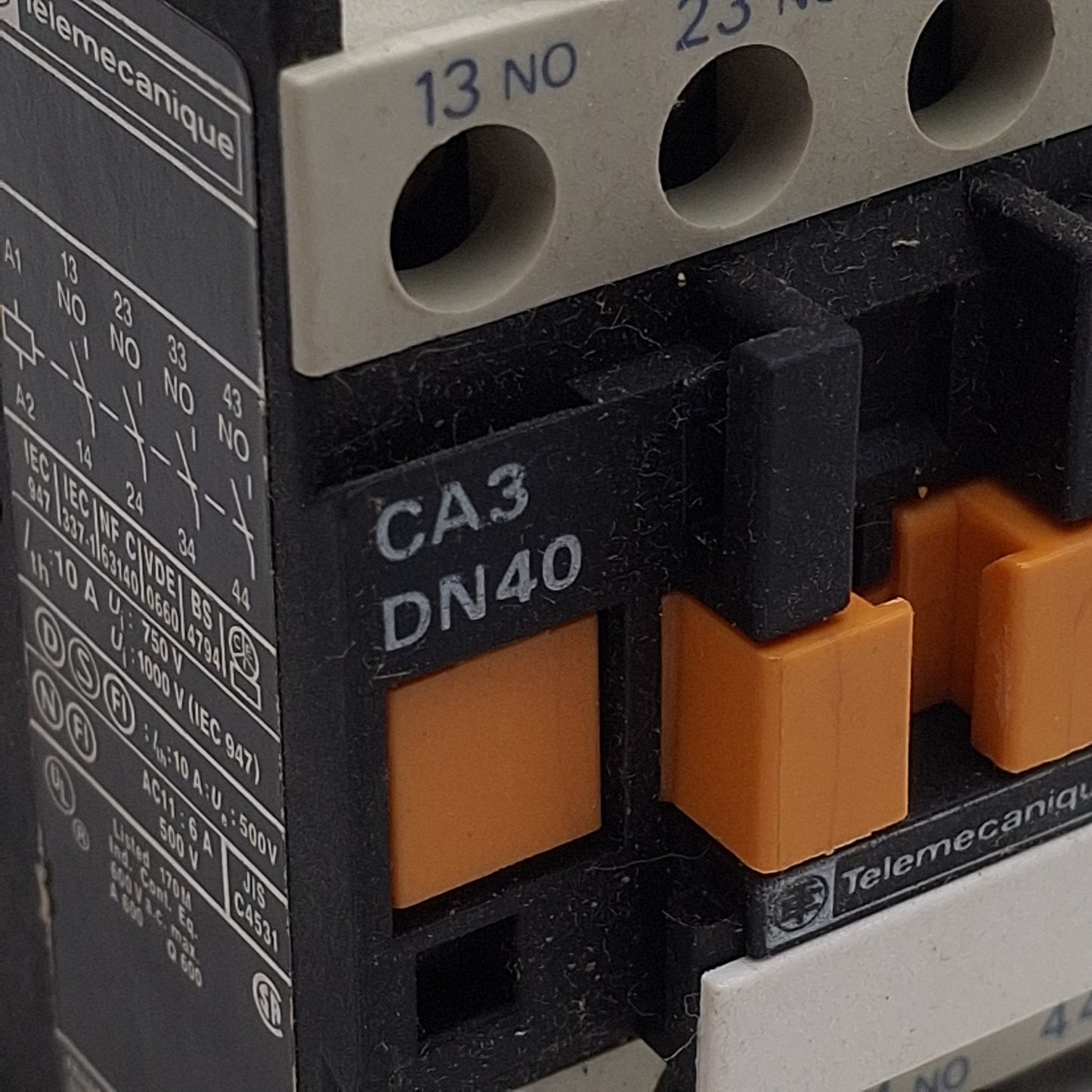 Used Telemecanique CA3-DN40BD Contactor, 4-Pole 4NO, 10A 500VAC, 24VDC Coil