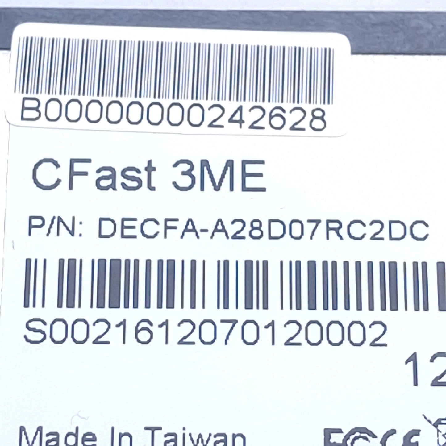 Used Innodisk DECFA-A28D07RC2DC CFast 2.0 Standard 3ME3 Card 128GB, SATA III 6.9Gb/s