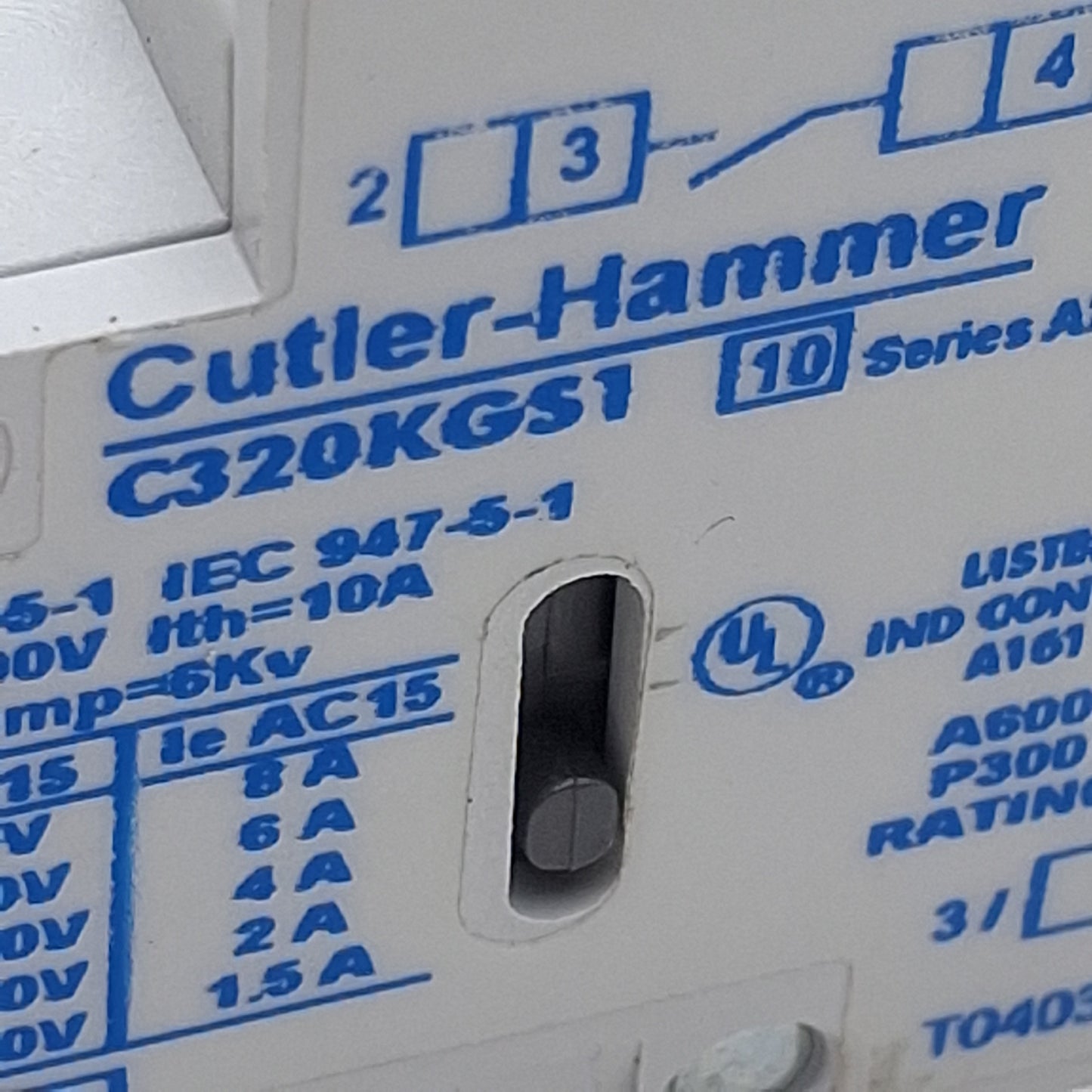 Used Cutler-Hammer C320KGS1 Auxiliary Contact, 1 Normally Open, 10A 600VAC Side Mount