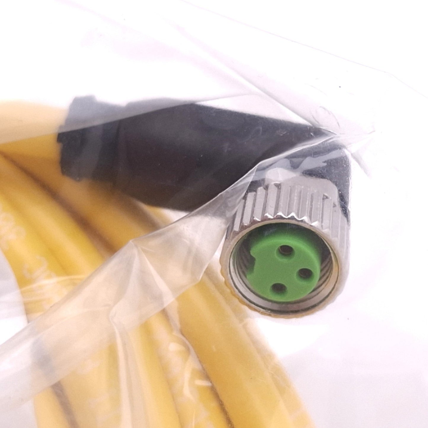 New Murrelektronik 7000-08081-0100500 Connector Cable, M8 3-Pin 90° Female, 5 Meters