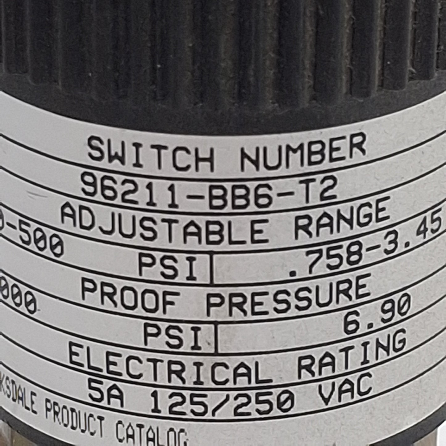 Used Barksdale 96211-BB6-T2 Compact Pressure Switch, SPDT, 5A 125/250VAC, 110-500psi