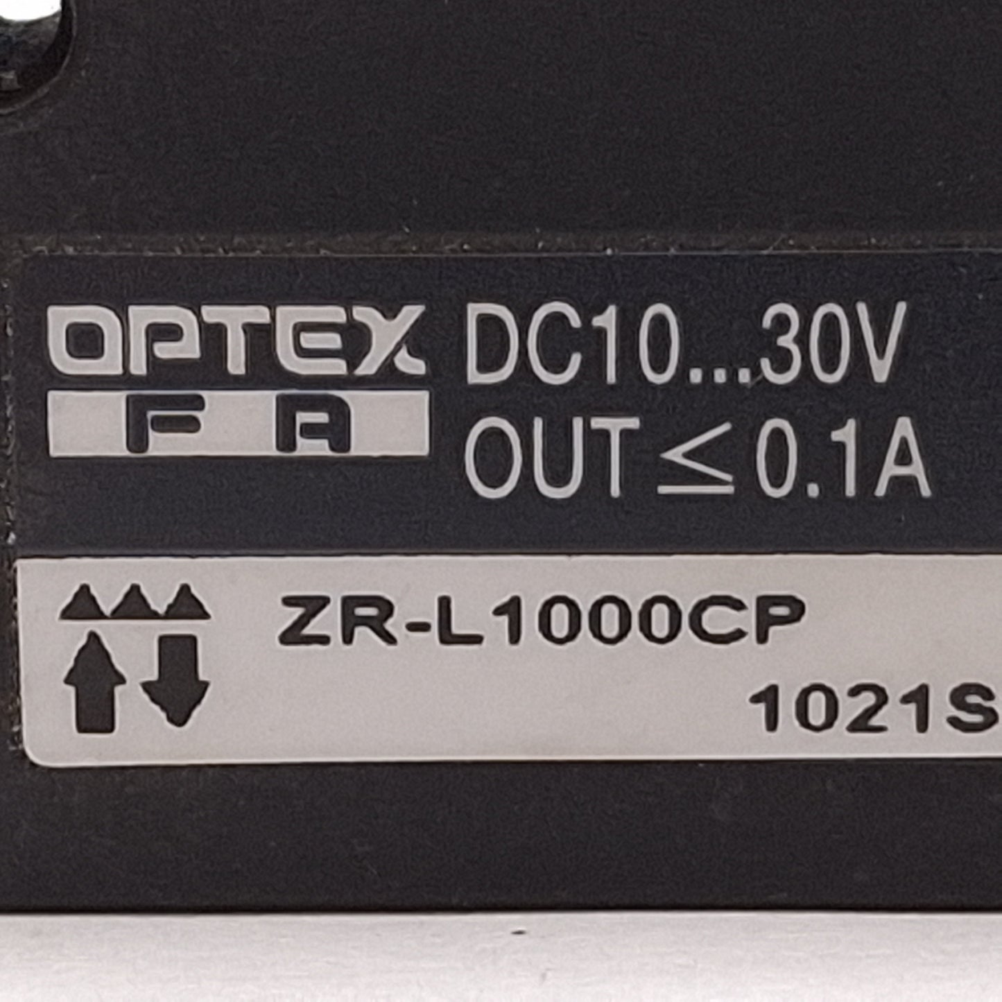 Used Optex FA ZR-L1000CP Photoelectric Sensor PNP, 10m Range, 10-30VDC, M8 4-Pin Male