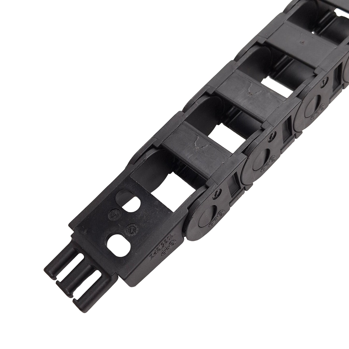 Used Igus 15i.025.048 Energy Chain 25x17mm Inner, ø48mm Bend, 24-Link + Ends, 33.25in