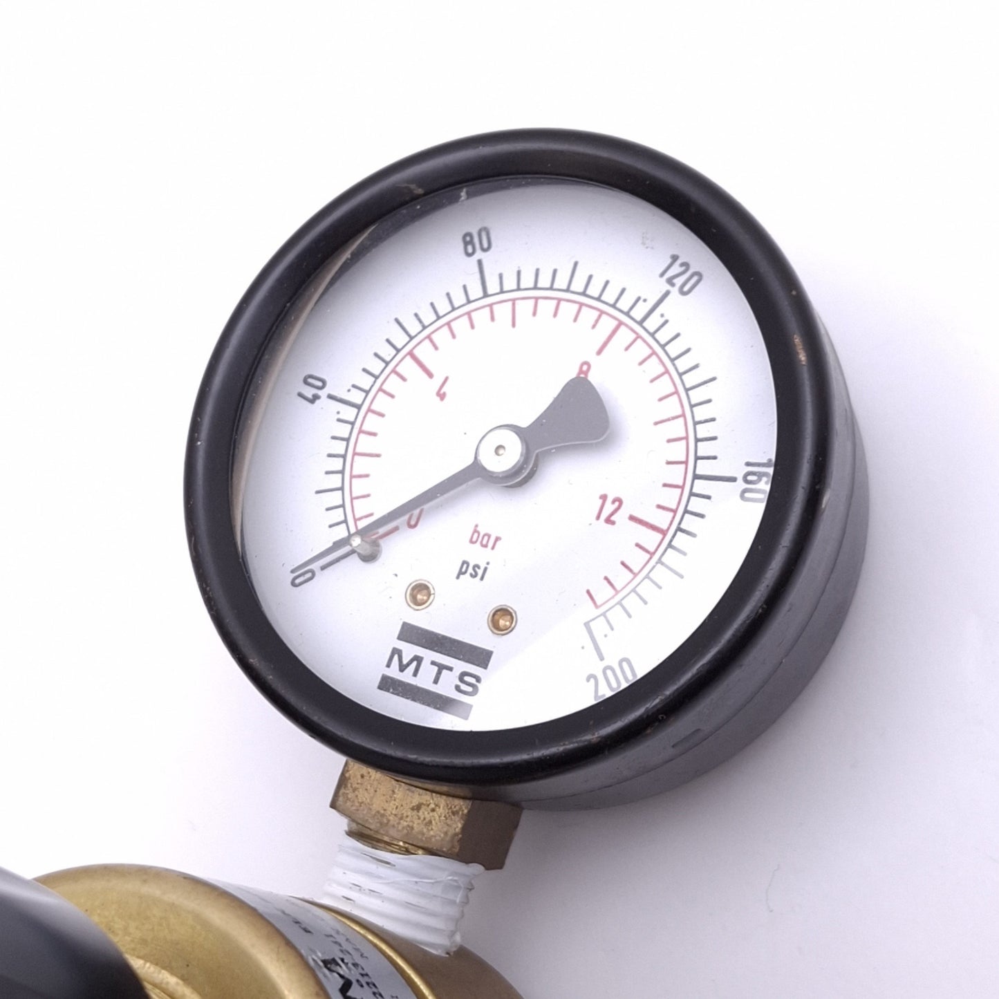 Used Tescom 44-2213-241 Pressure Regulator, 0-250psi Set, 3500psi Max In, 1/4in NPT