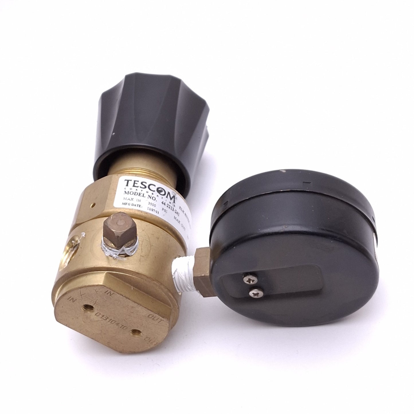 Used Tescom 44-2213-241 Pressure Regulator, 0-250psi Set, 3500psi Max In, 1/4in NPT