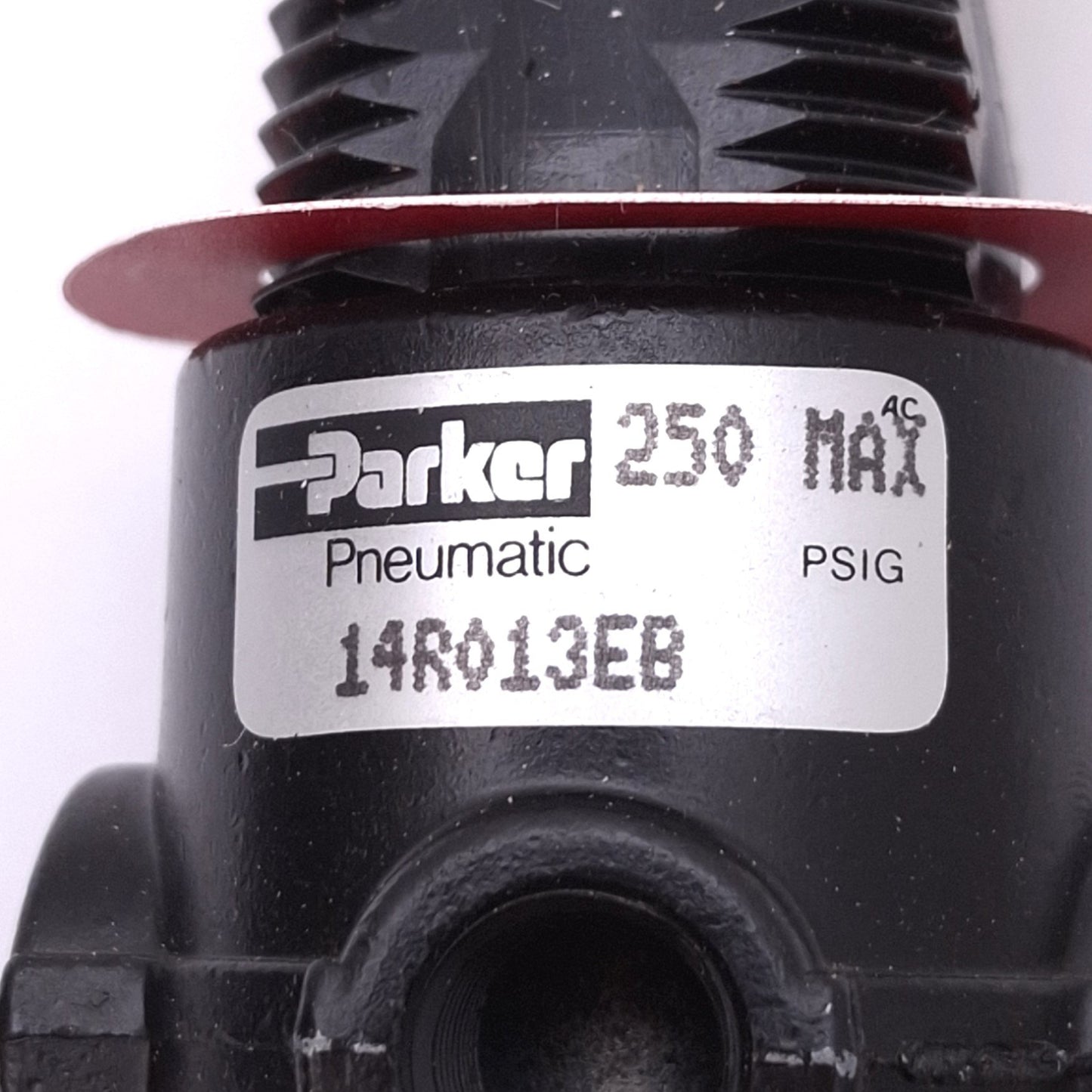 New Parker 14R013EB Air Pressure Regulator, 0-125psi Set, 250psi Max, 1/8in NPT