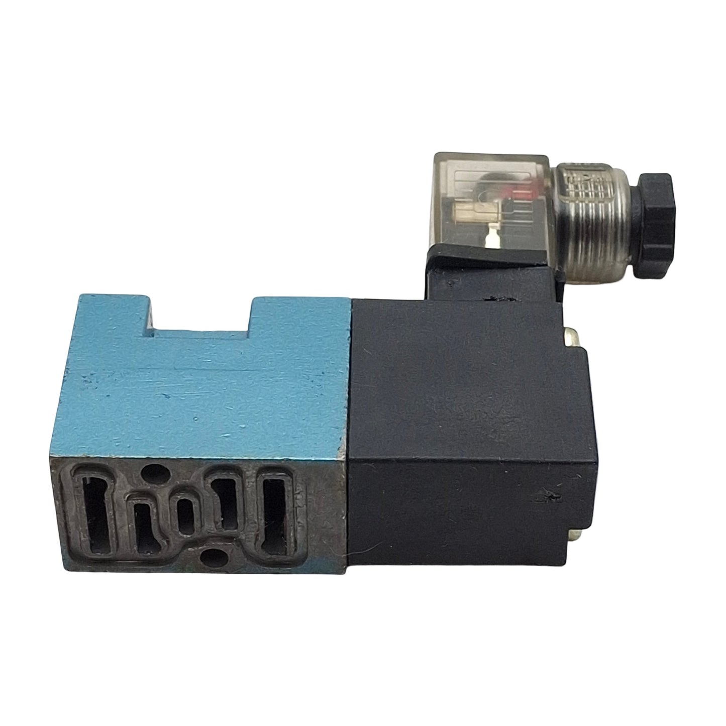 Used Mac 45A-MAJ-DDAJ-1KD Solenoid Valve, 4/2-Way, #10-32, Vac-120psi, 24VDC Coil