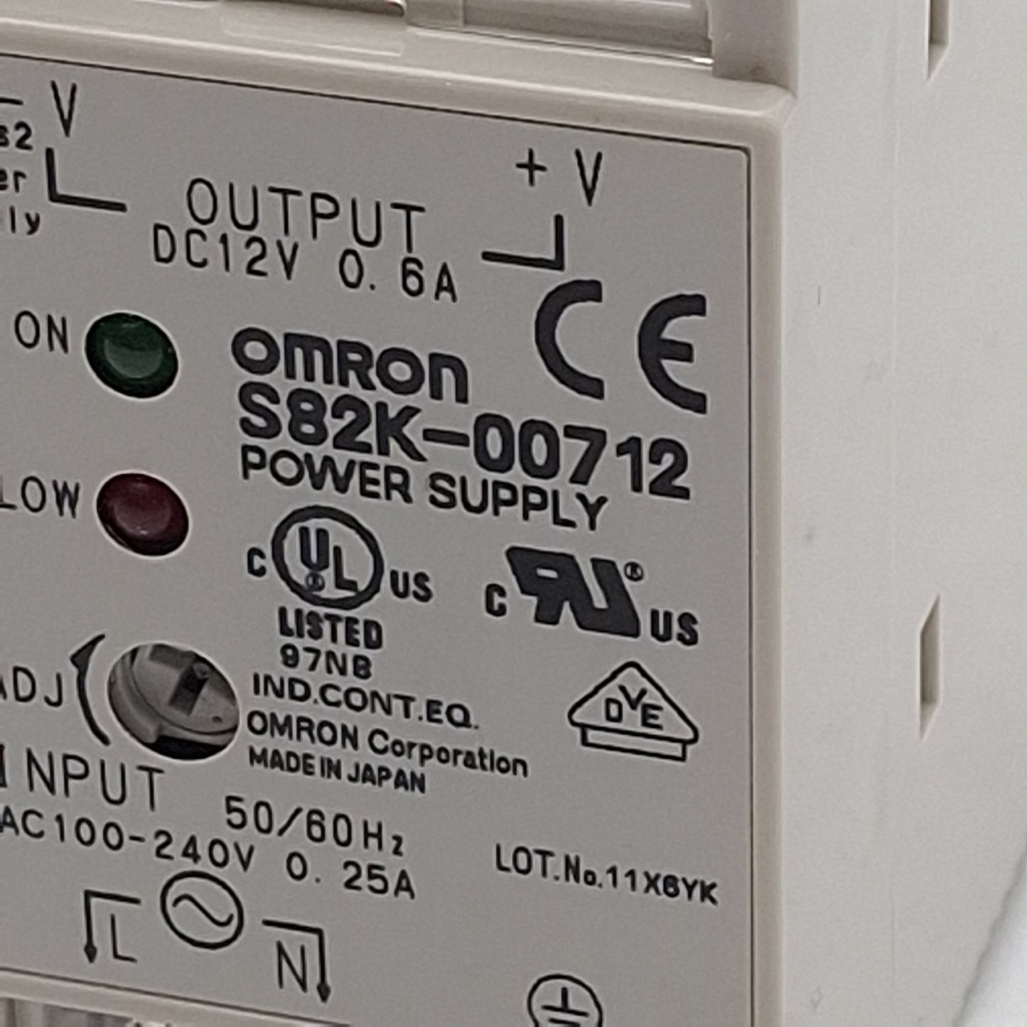 New – Open box Omron S82K-00712 Power Supply, 100-240VAC In, 0.6A 12VDC Out, DIN Rail