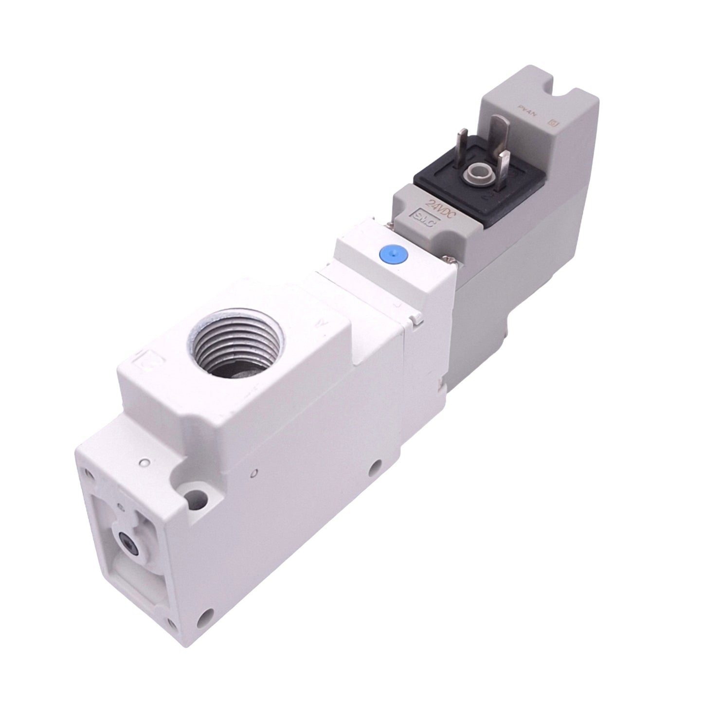 New SMC VQZ332-5YO1-02 Solenoid Valve, 3-Port 2-Position NC, 0.7MPa, 24VDC Coil
