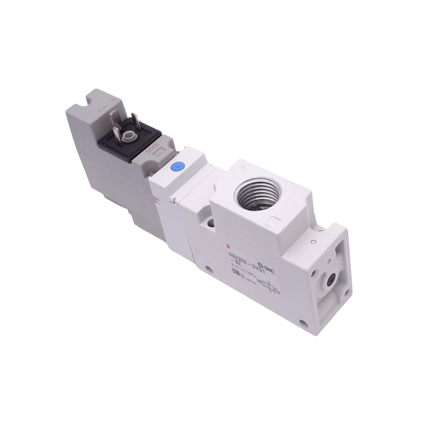 New SMC VQZ332-5YO1-02 Solenoid Valve, 3-Port 2-Position NC, 0.7MPa, 24VDC Coil