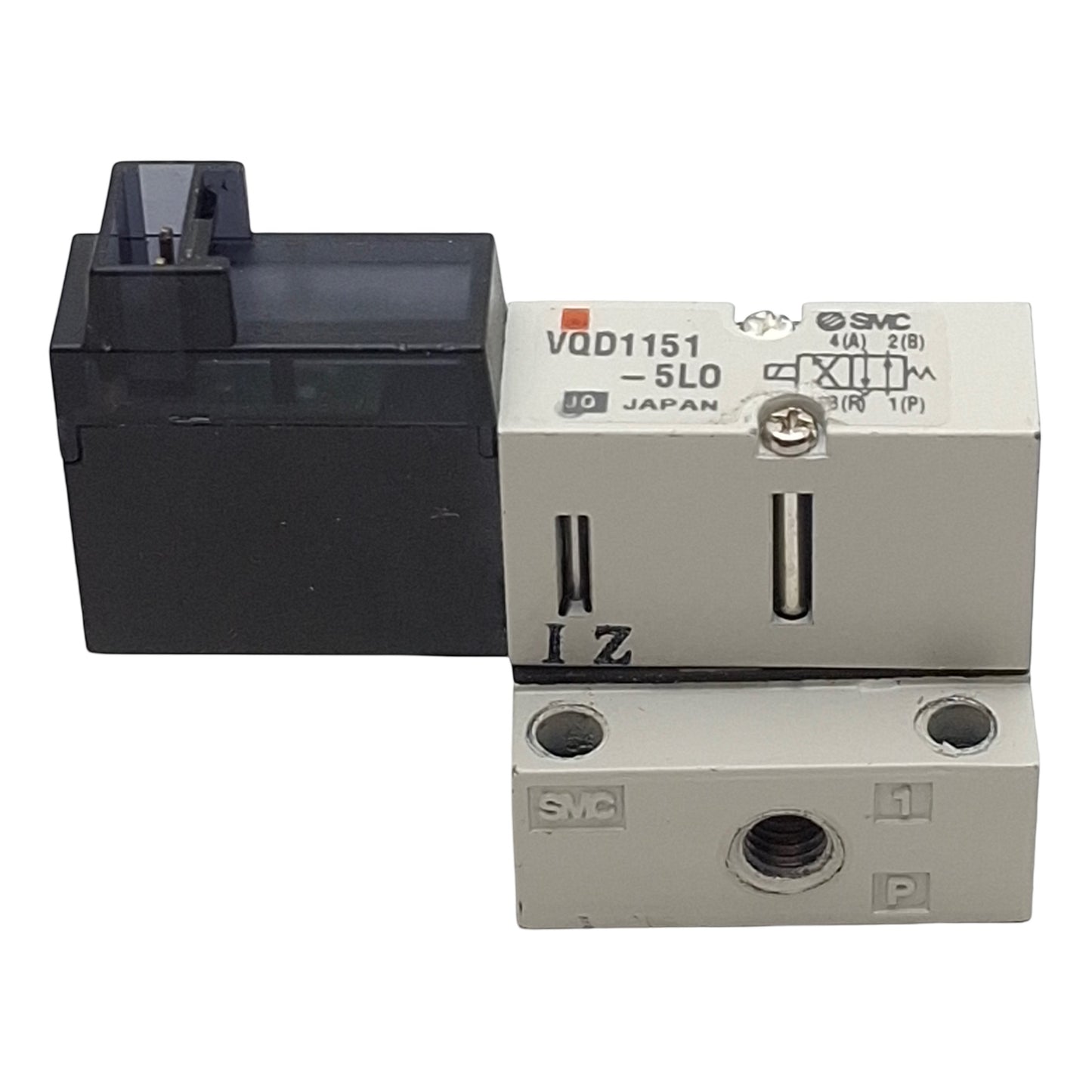 Used SMC VQD1151-5L0 Solenoid Valve, 4/2-Way, M5x0.8, Vac-0.7MPa, 24VDC Coil