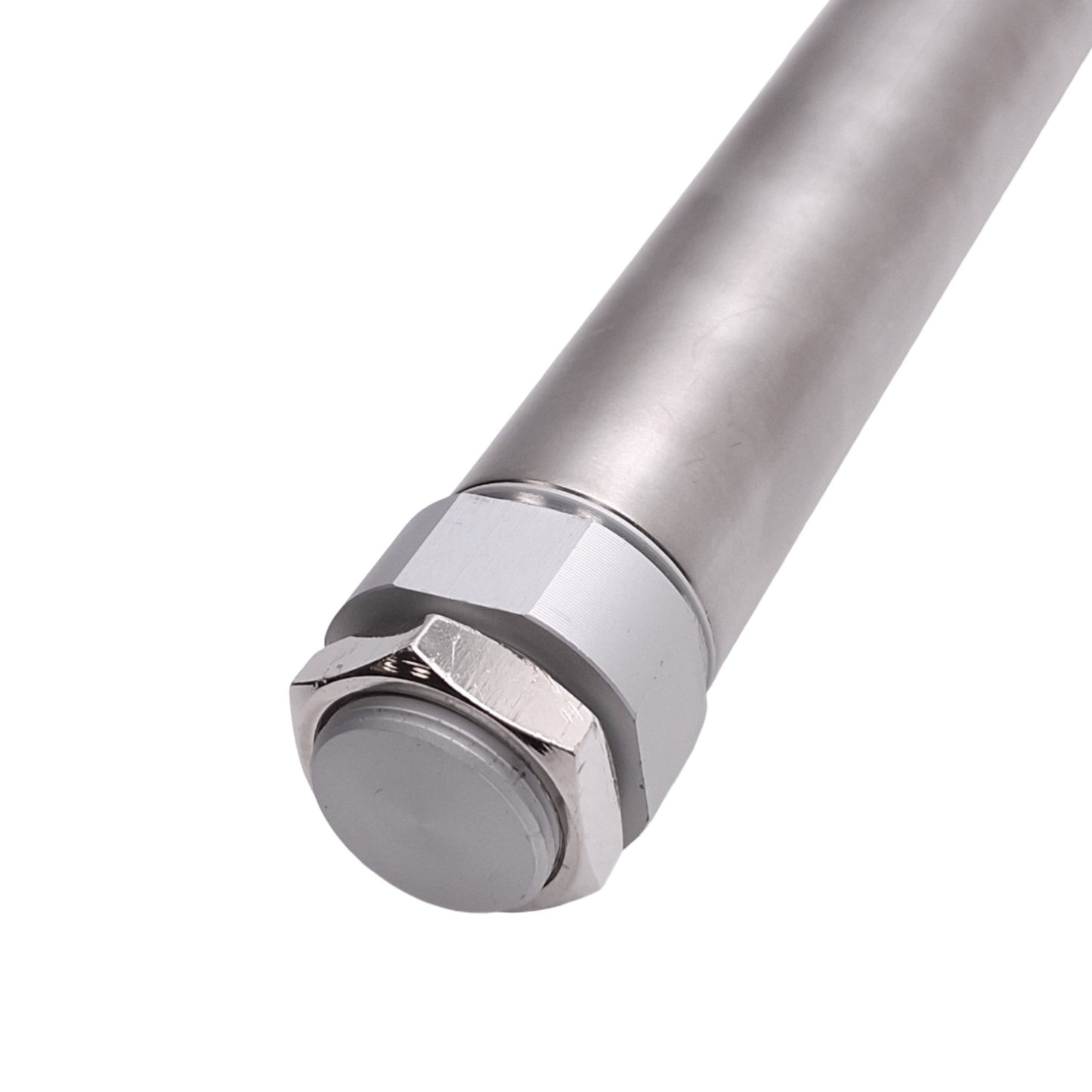 New – Open box SMC CM2YL32TN-200Z Pneumatic Cylinder, 32mm Bore, 200mm Stroke, 1/8 NPT, 145psi