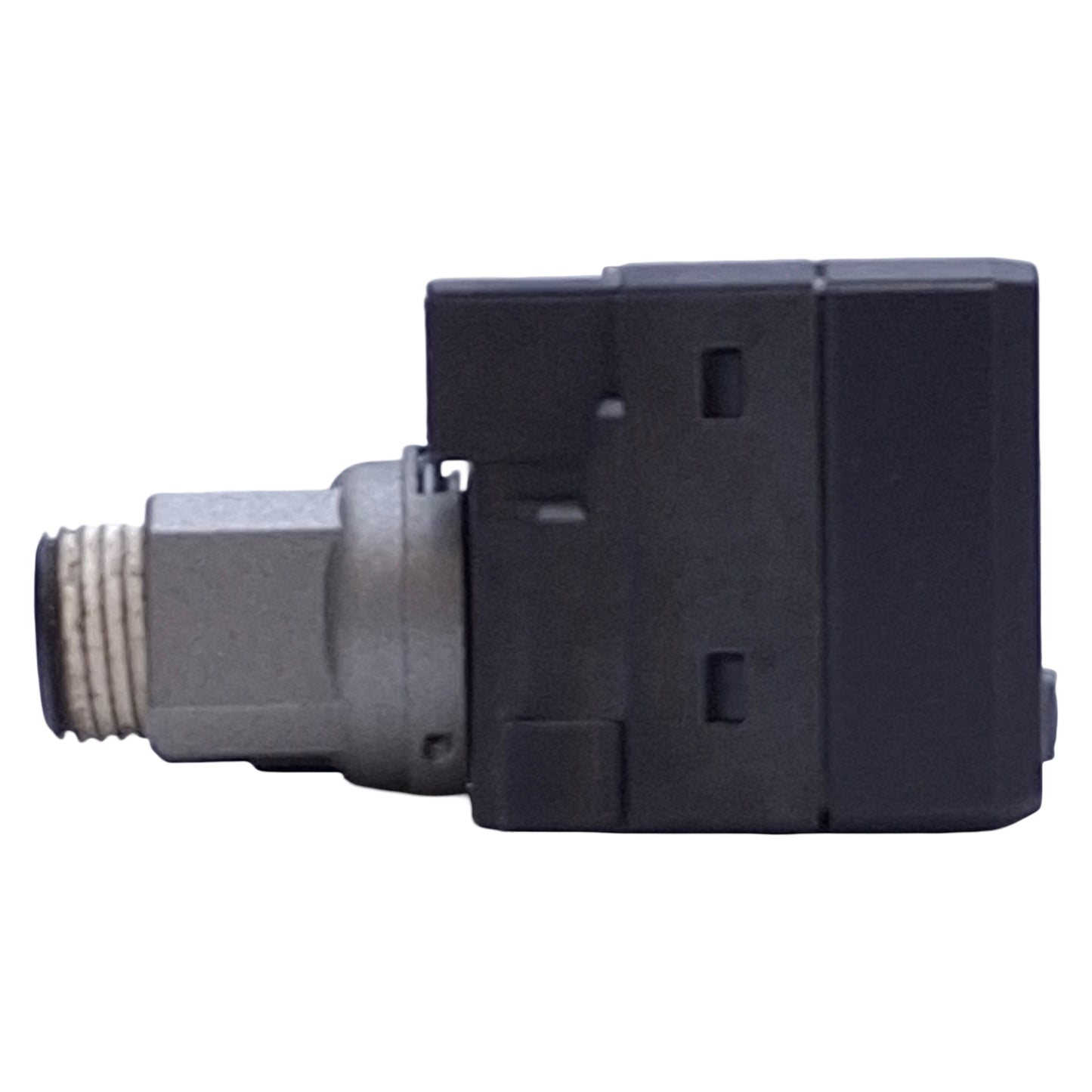 Used Keyence AP-C33KP Digital Pressure Sensor Switch 0-145psi, 12-24VDC, PNP 1/8" NPT