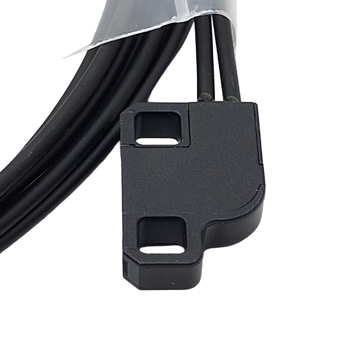 New – Open box Keyence FU-95W Liquid-Level-Detection Fiber Unit, ø2.2x2, 16mm Beam, 2m Length