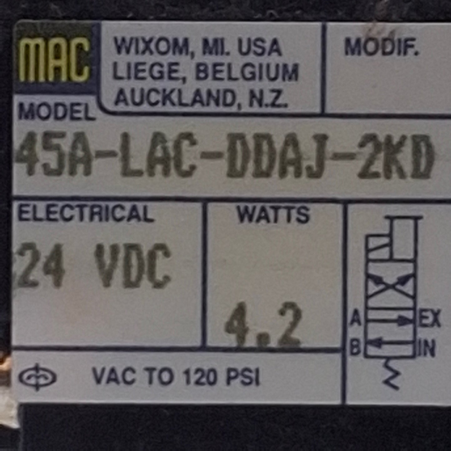 Used Mac 45A-LAC-DDAJ-2KD Solenoid Valve, 4/2-Way, 1/8in NPT, Vac-120psi, 24VDC Coil