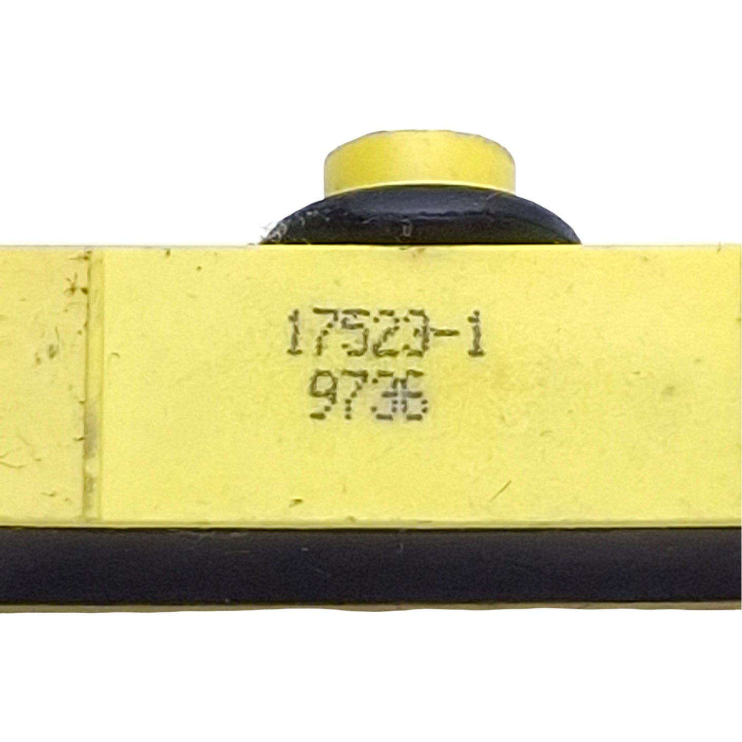 Used PHD 17523-1 Cylinder Switch Proximity Sensor, 3-Pin Male, W/ 17000-33-0 Bracket