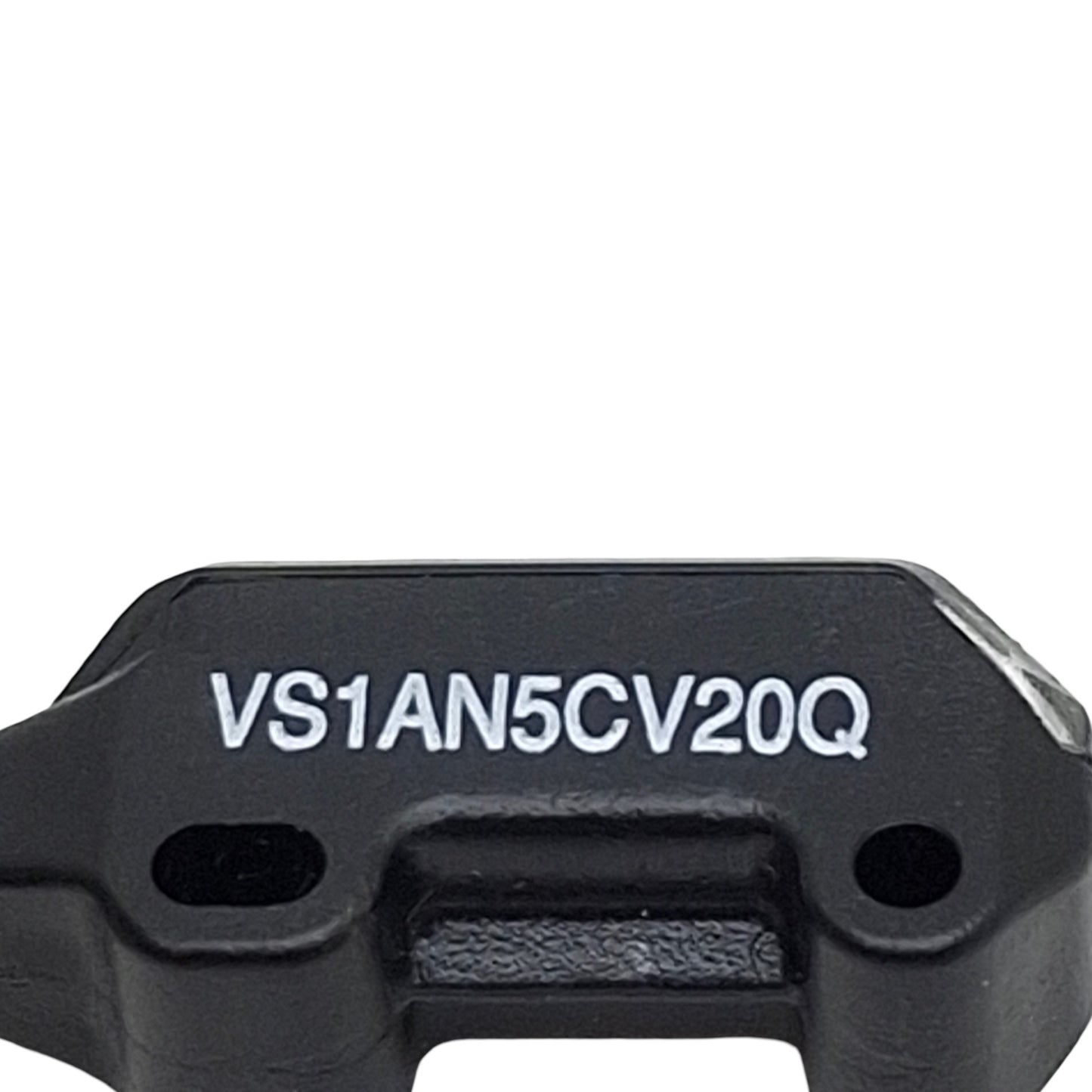 New Banner VS1AN5CV20Q Convergent Proximity Sensor, NPN, 20mm Range, 30VDC, 3-Pin M8