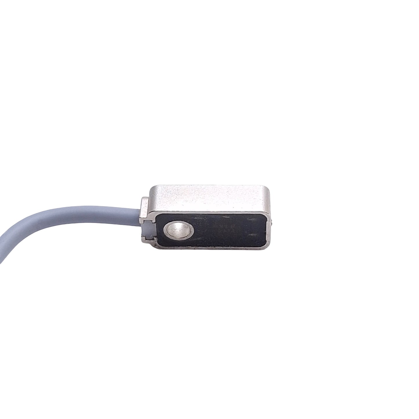 Used Baumer IFFM 08P17A6/L/0400 Proximity Switch 2mm Range, 10-30V DC, PNP NO *Cut*