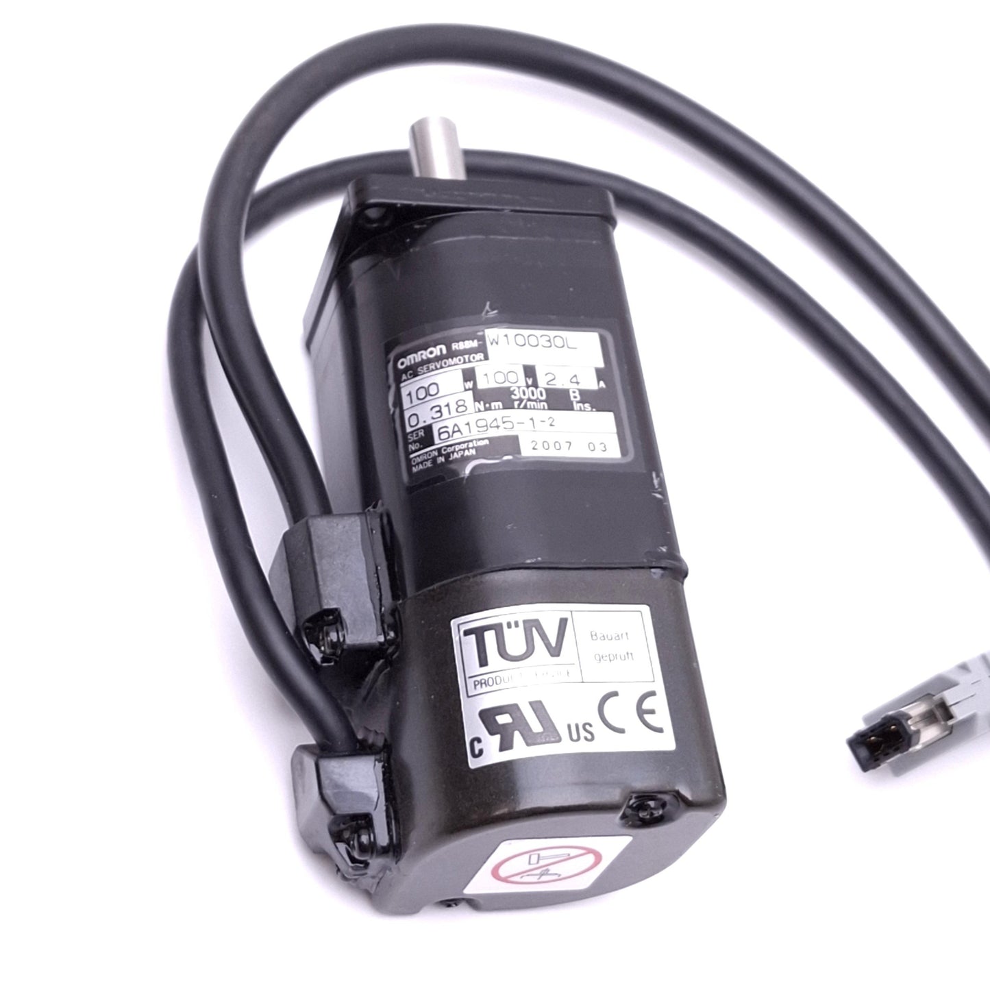 Used Omron R88M-W10030L AC Servo Motor, 100W 100VAC 2.4A, 3000RPM, 0.318Nm, 40x40mm