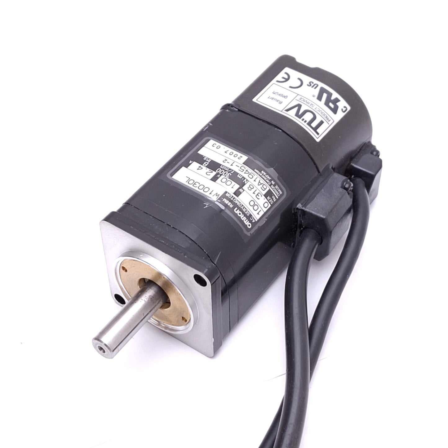 Used Omron R88M-W10030L AC Servo Motor, 100W 100VAC 2.4A, 3000RPM, 0.318Nm, 40x40mm
