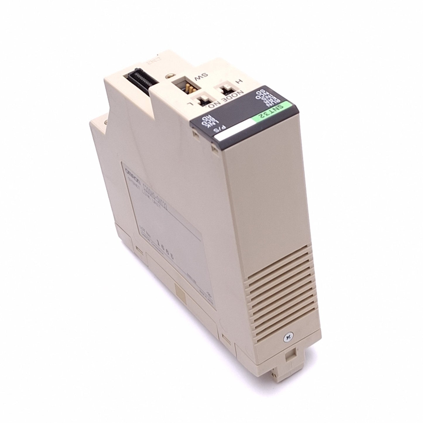 Used Omron C200HS-SNT32 SYSMAC NET Link Unit for C200H/C200HS PLC, 2Mbps, 5VDC