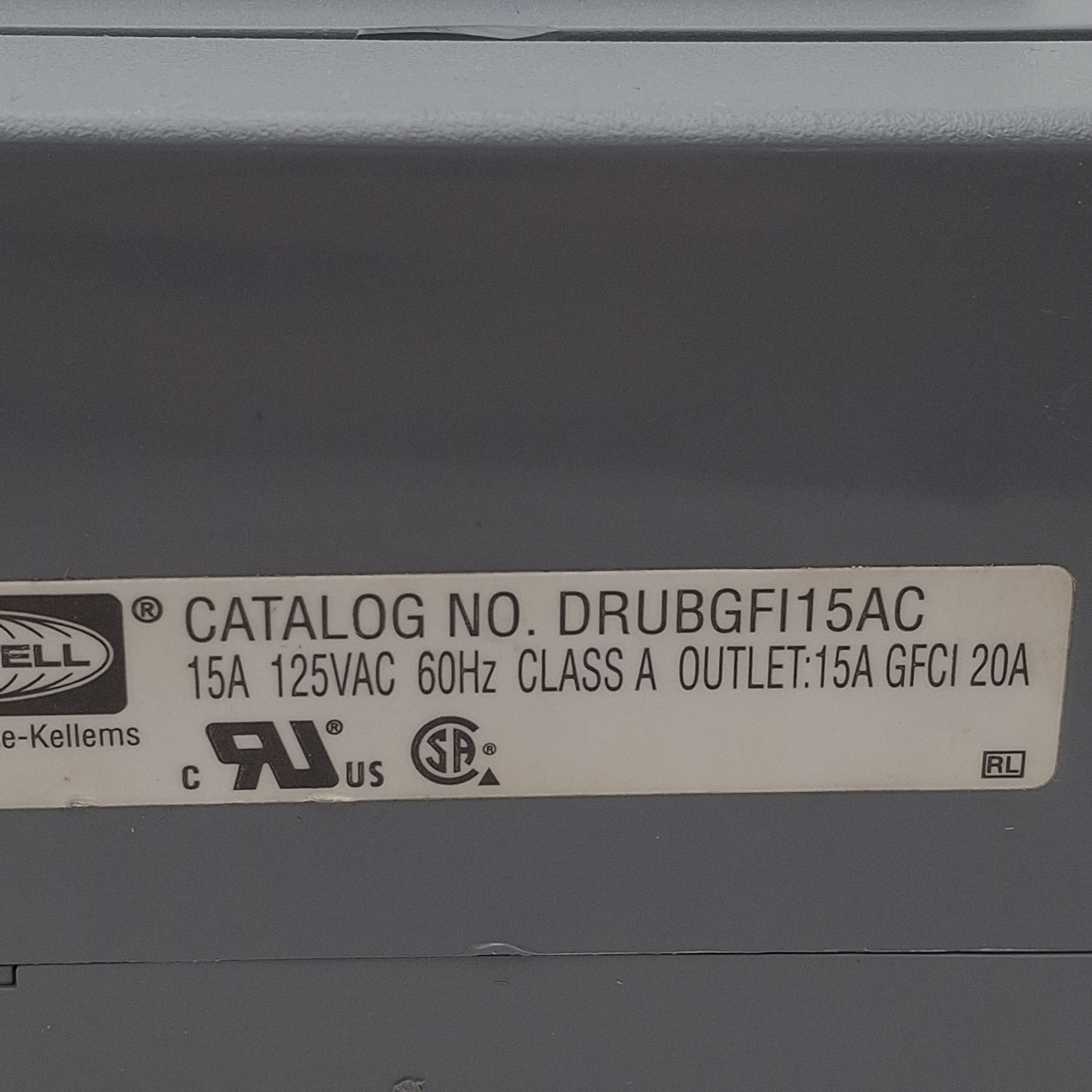 Used Hubbell DRUBGFI15AC DIN Rail Utility Box w/ Outlet, 2-Pole, 3-Wire, 15A 125VAC