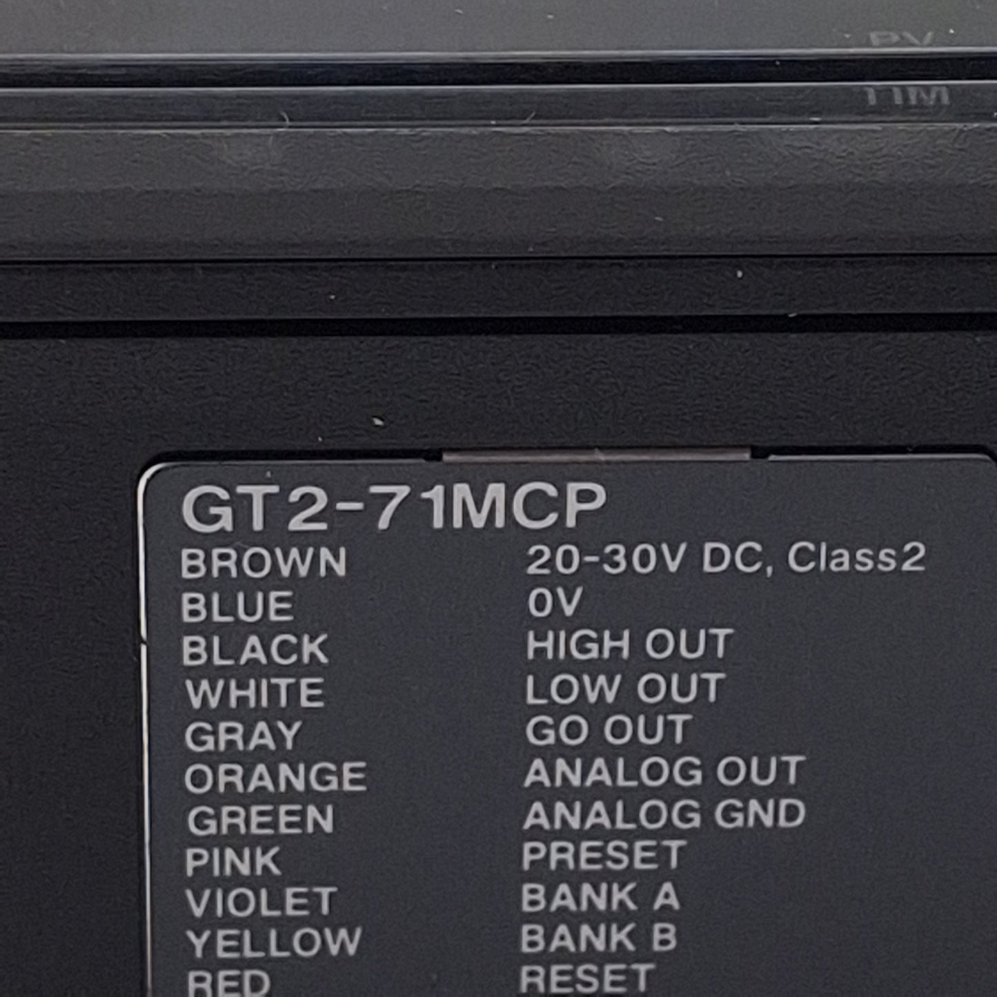 Used Keyence GT2-71MCP Amplifier Unit Sensor, PNP 4-20mA Out, 20-30VDC, GT2-CA2M 0.3m