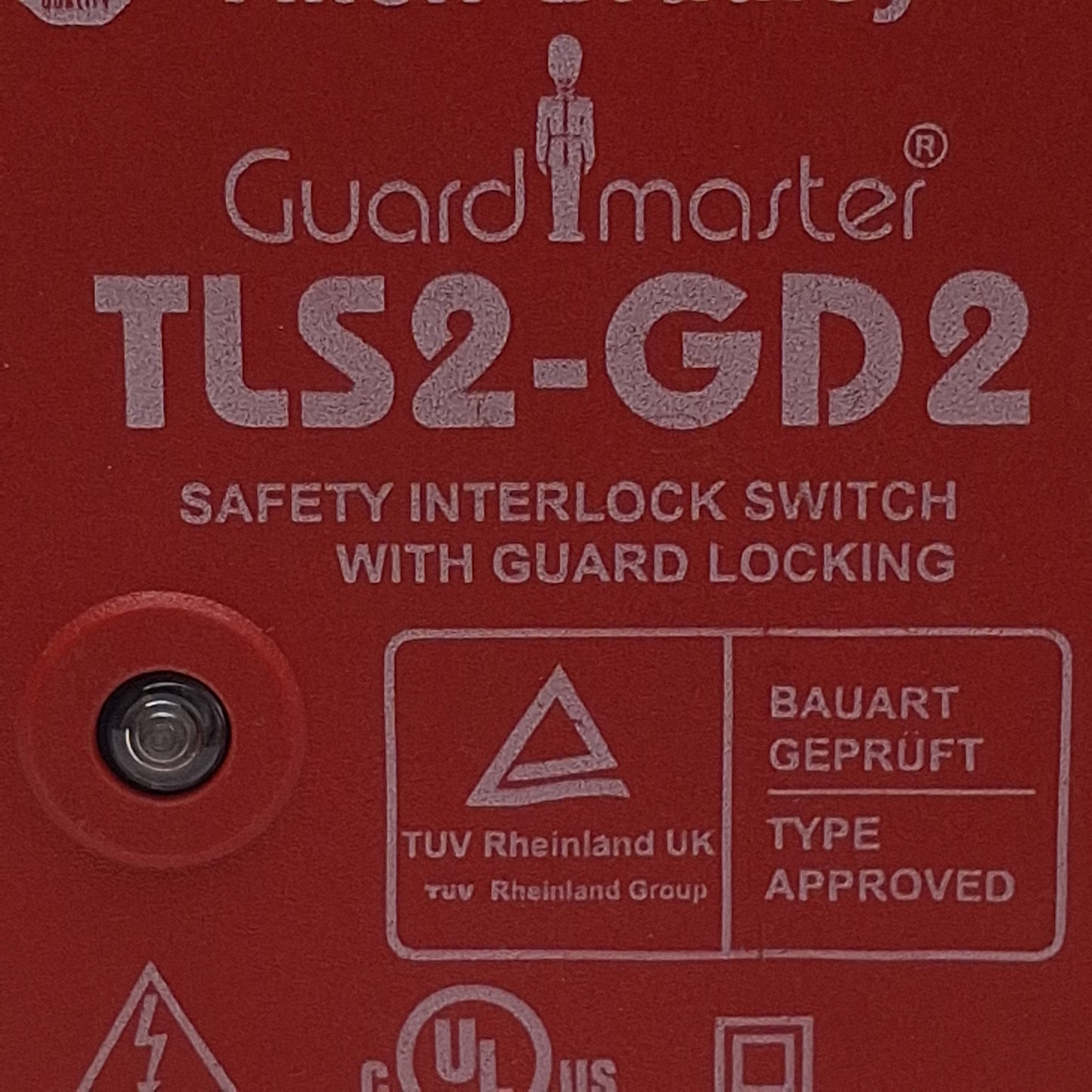 New – Open box Allen Bradley 440G-T27241 TLS2-GD2 GuardMaster Safety Interlock Switch, *No Key*