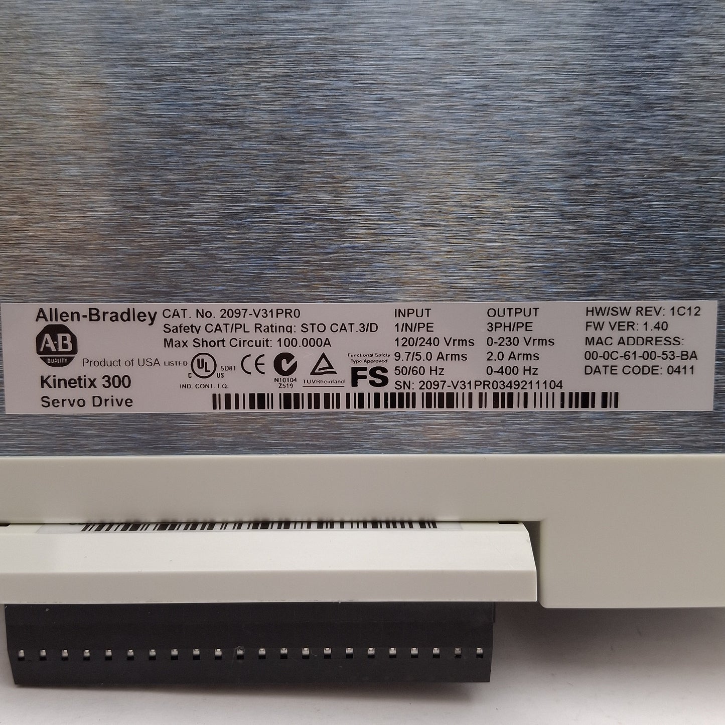 Used Allen Bradley 2097-V31PR0 Kinetix 300 Servo Drive, 0.4kW, 120/240VAC Input