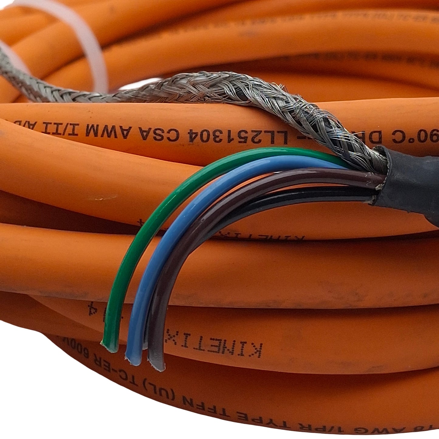Used Allen Bradley 2090-CPBM7DF-16AA05 Standard Cable for MP-Series, 16AWG, 5m