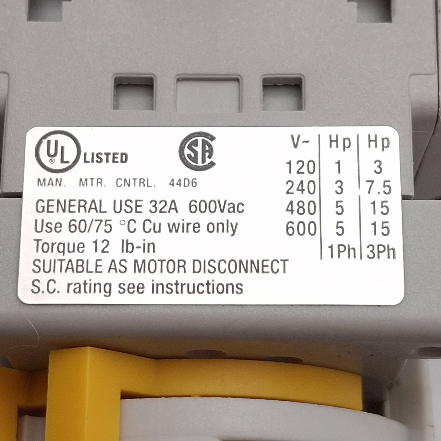 Used Allen Bradley 194E-A32-1753 Disconnect Switch, 3-Pole, 32A 600VAC 15HP, DIN Rail