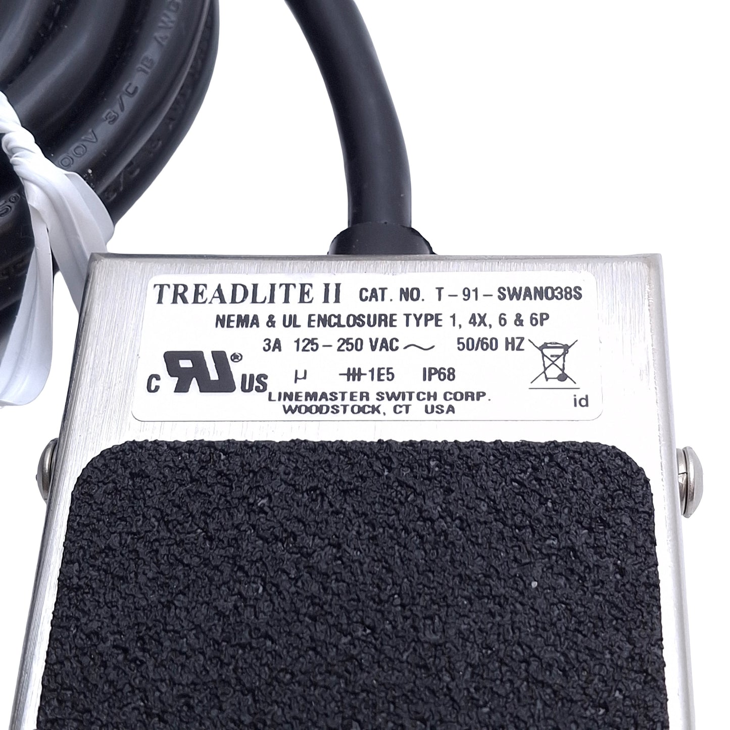 Used Linemaster T-91-SWAN038S Treadlite Foot Pedal, Momentary, 125-250VAC 3A Contact