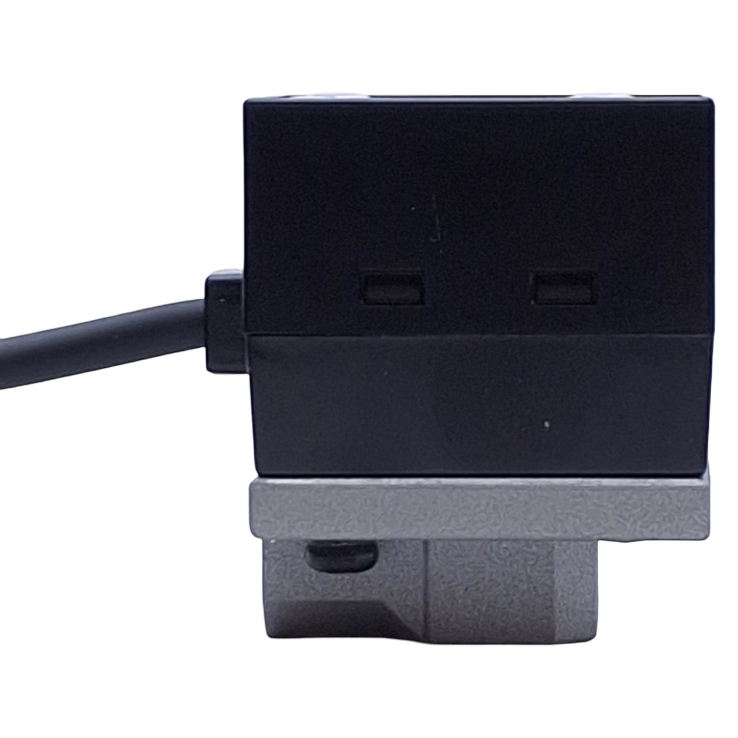 New – Open box Keyence AP-33KP Digital Air Pressure Sensor PNP, 12-24VDC, 0-145PSI, 1/8" NPT