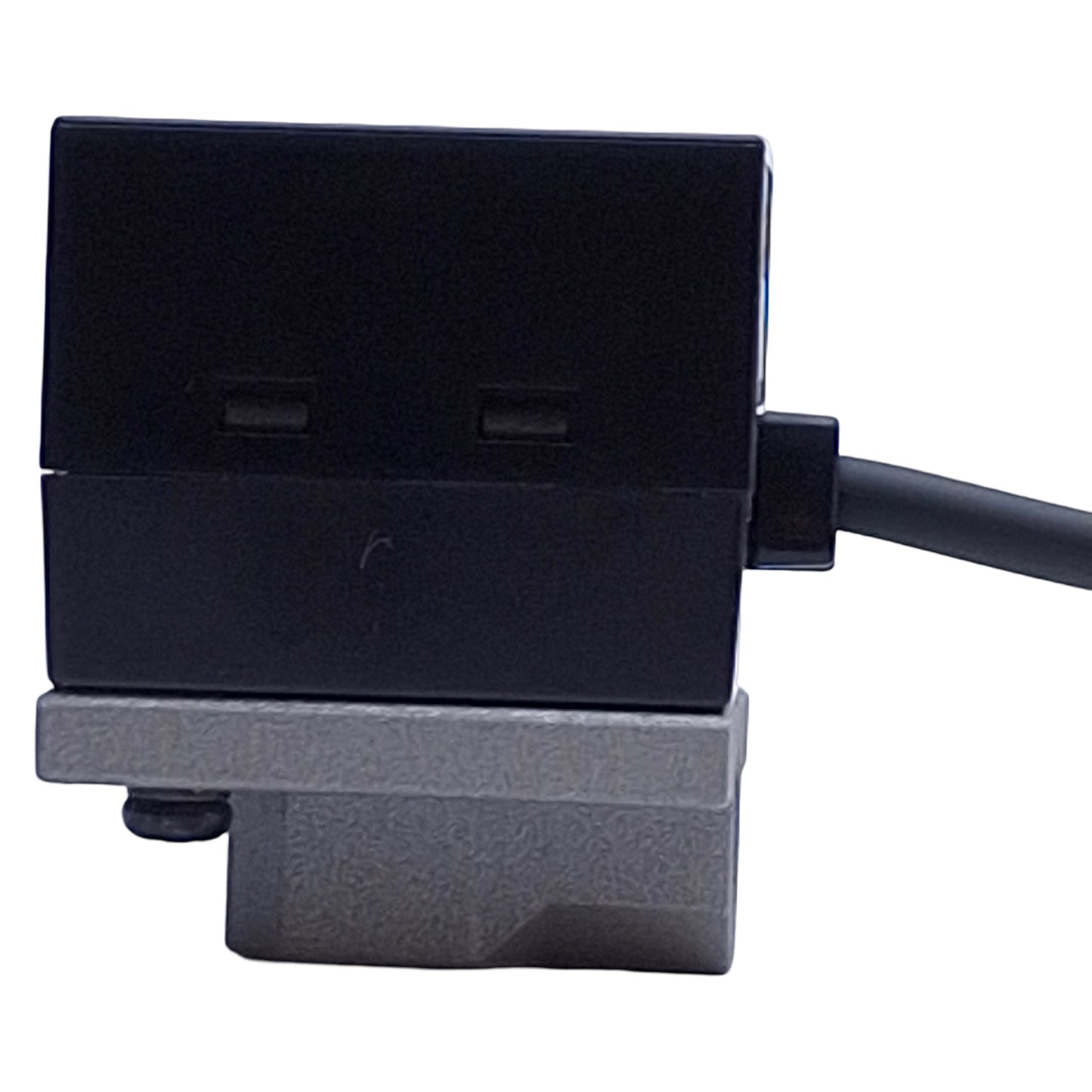New – Open box Keyence AP-33KP Digital Air Pressure Sensor PNP, 12-24VDC, 0-145PSI, 1/8" NPT