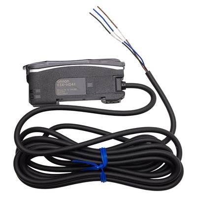 New Omron E3X-HD41 2M Fiber Optic Sensor Amplifier, PNP, Red 625nm, 12-24VDC, 2m