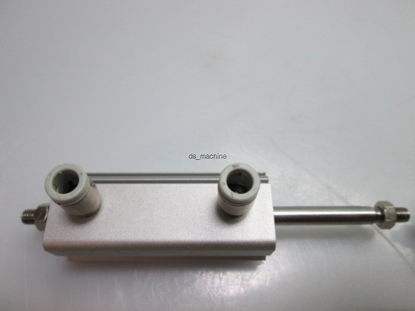 Used Lot of 2 SMC CDQ2WA12-30DMZ Cylinder 30mm Stroke with 12 Bore Size W/ Autoswitch
