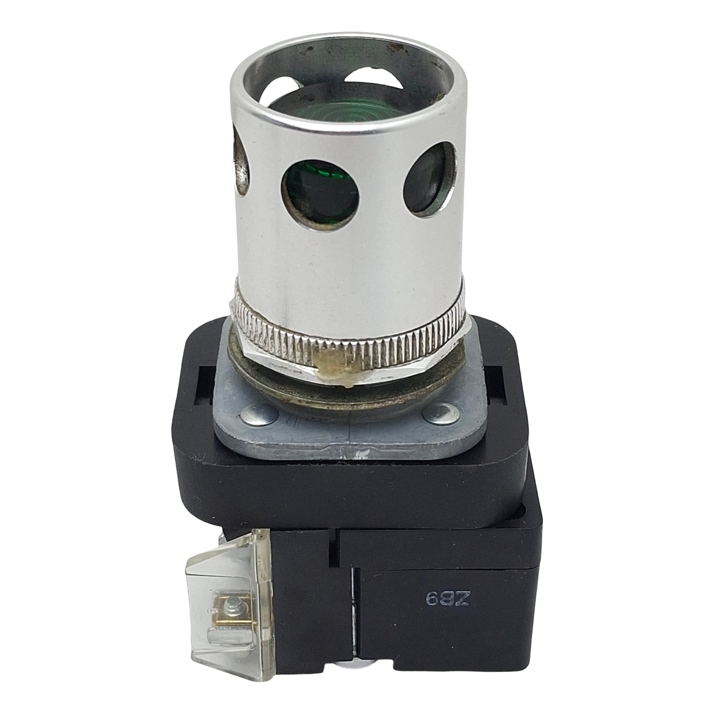 Used Allen Bradley 800T-QAH2GD1 Green Illuminated Momentary Push Button, ø30mm, 1N.O.