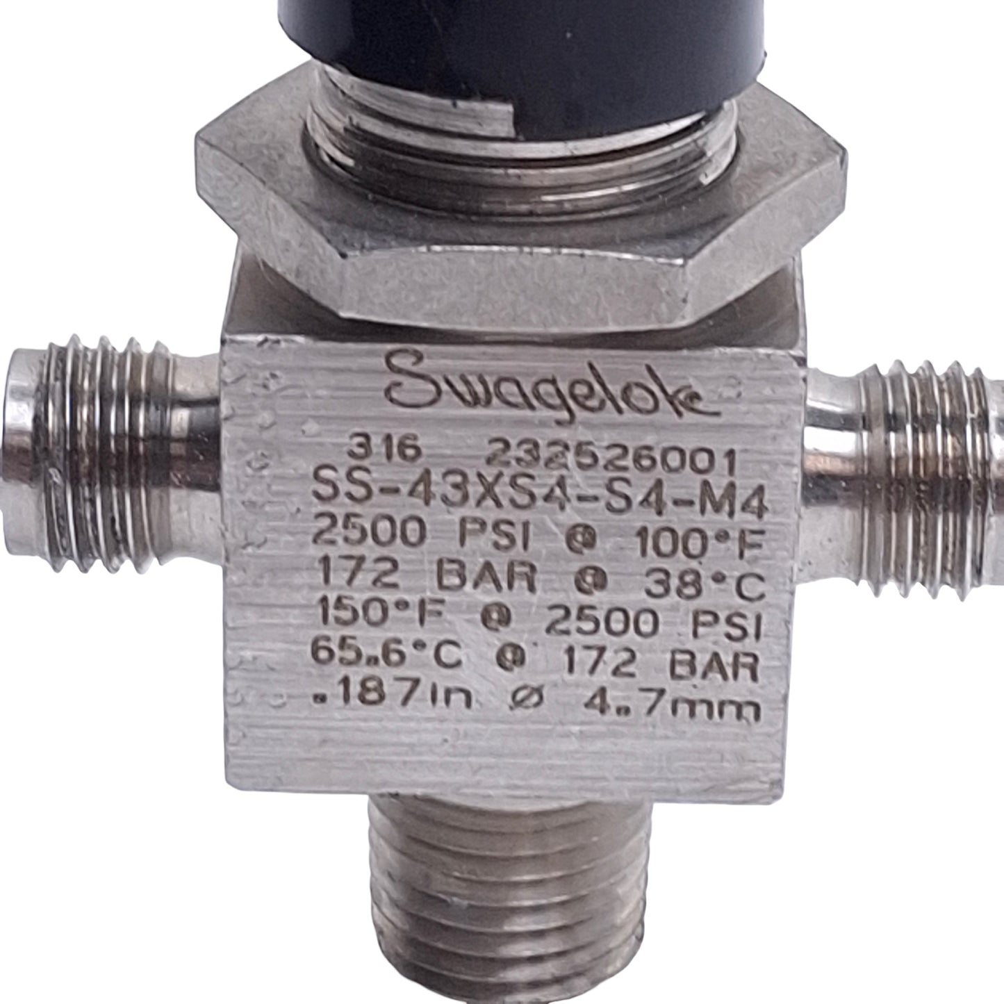 Used Swagelok SS-43XS4-S4-M4 Instrument Ball Valve, 3-Way, 1/4in Swagelok To NPT