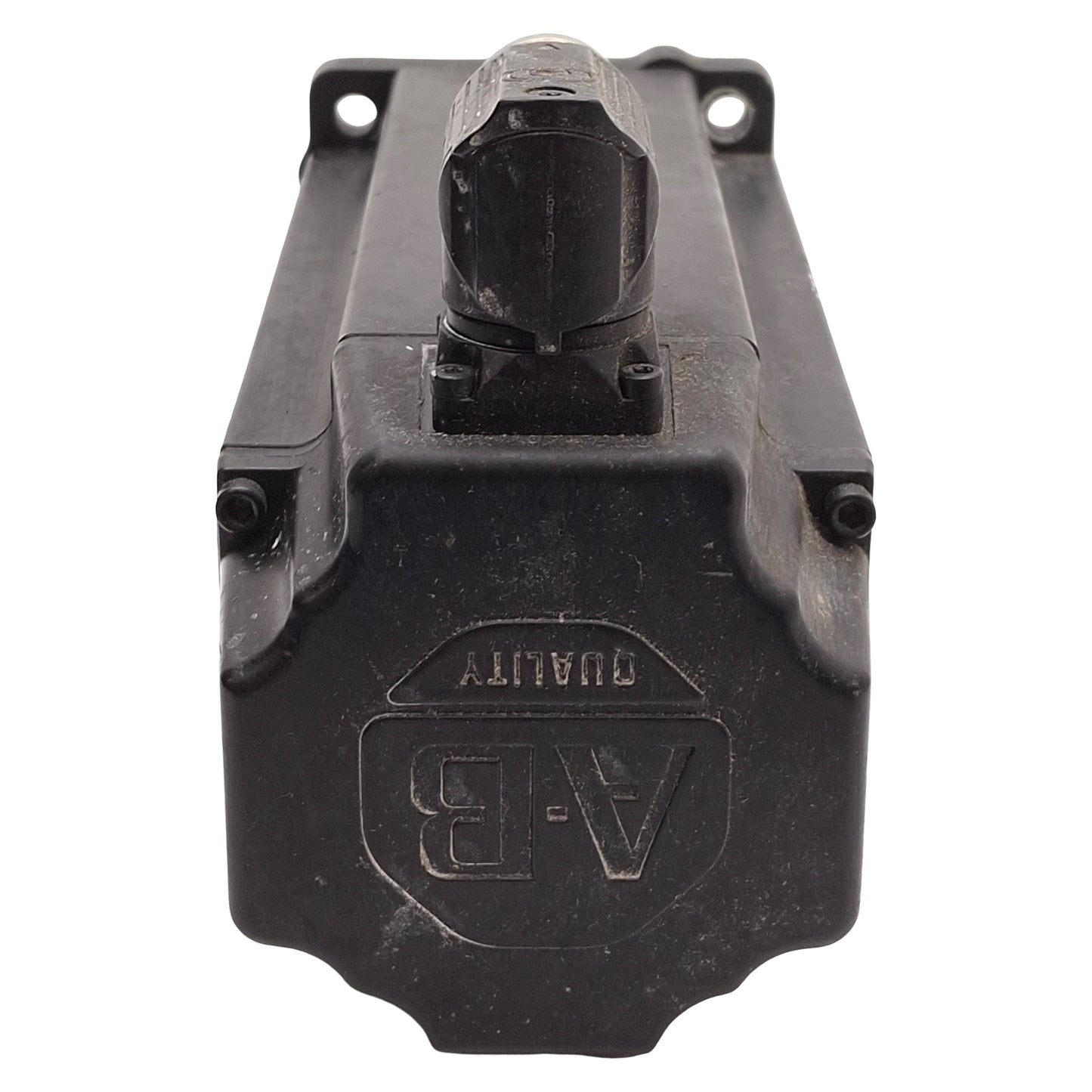 Used Allen Bradley VPL-B1003F-PJ14AA Servo Motor w/ Brake, 1.65kW, 2.21HP, 3Ø 480VAC