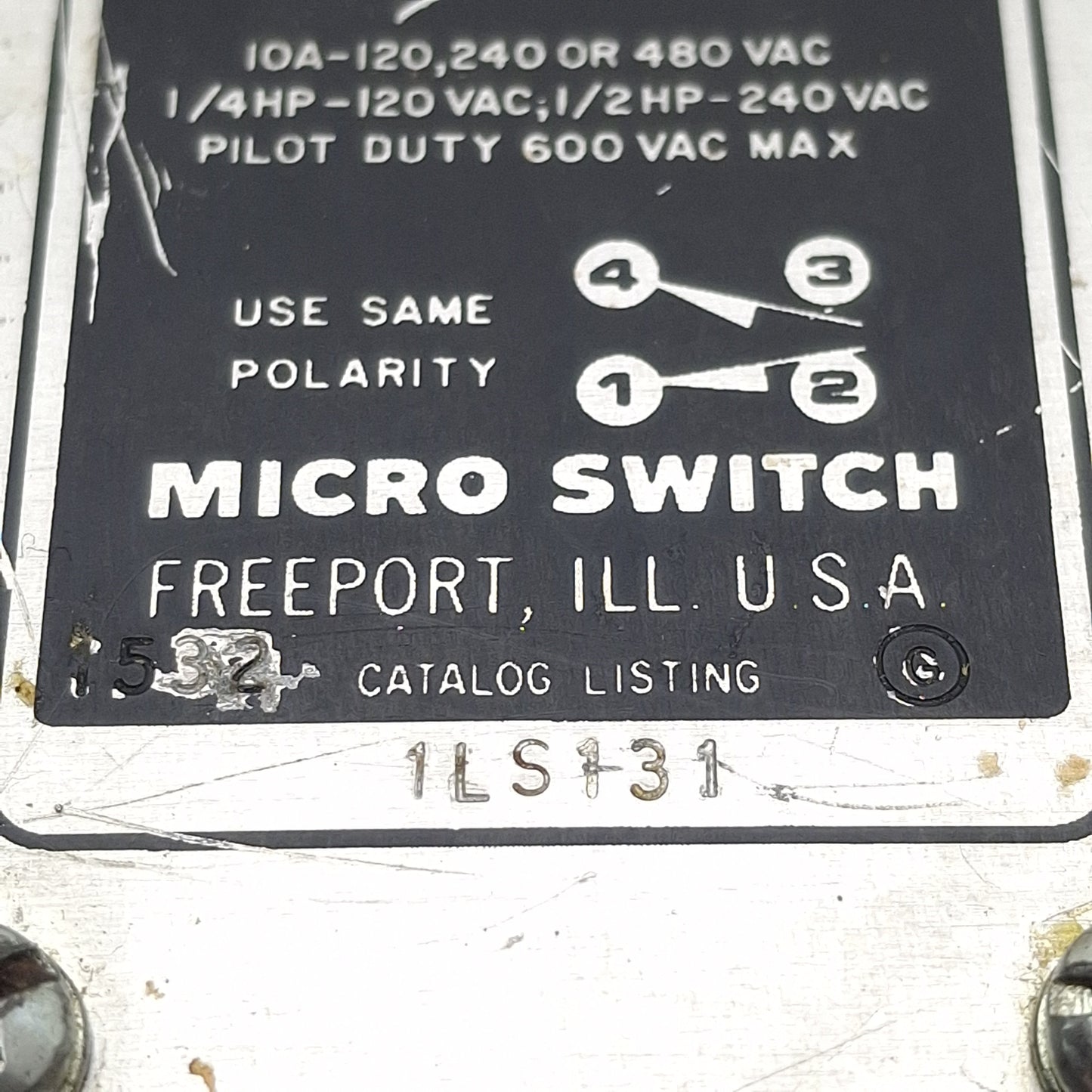 Used Honeywell 1LS131 MICRO SWITCH Limit Switch, SPDT 1NC/1NO, 10A 120/240/480VAC