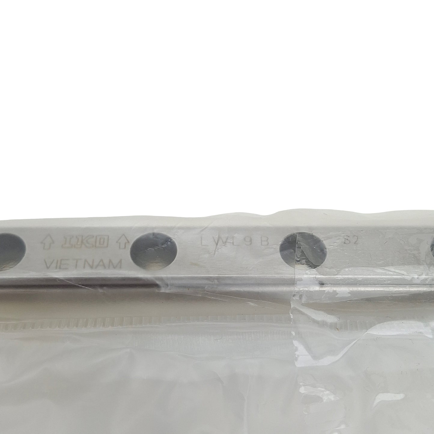 New – Open box IKO LWL9R160BPS2 Linear Guide Rail, 9mm W x 10mm H x 160mm L, 20mm Pitch