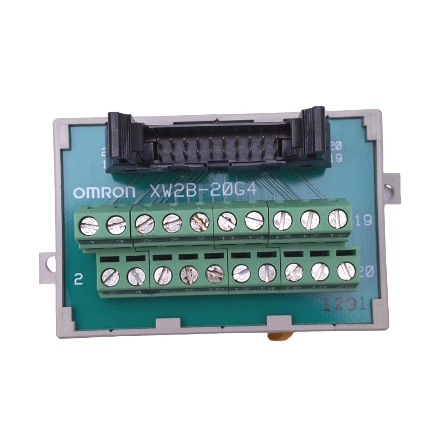 Used Omron XW2B-20G4 Breakout Board for CV PLC, 20-Point, 125VAC 1A Max, DIN Rail