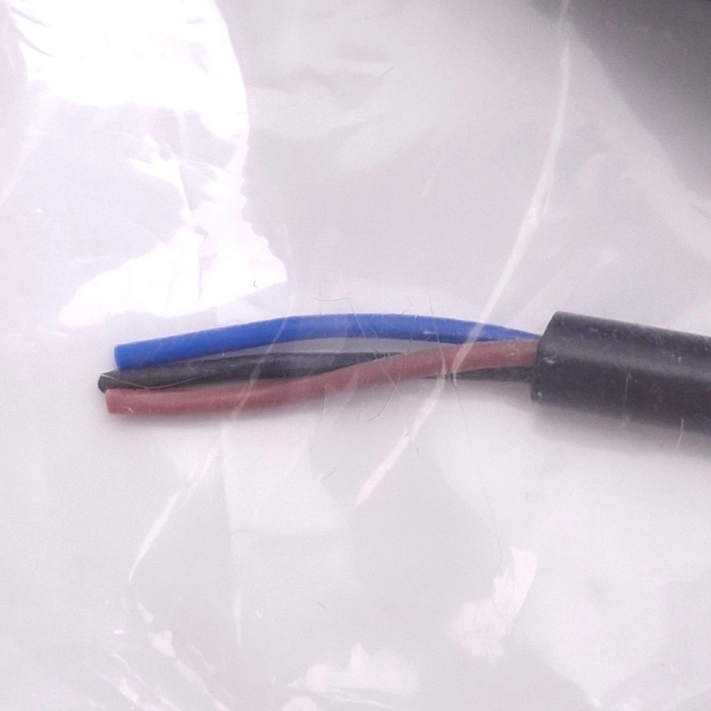 New Nordson 1100687 Cable for Solenoid Valve, M8 3-Pin, 5m Length, 24V 0.5A Max