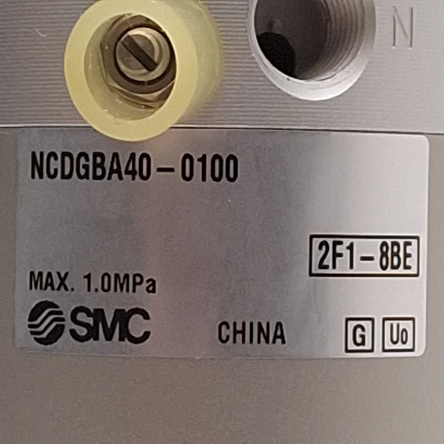 New SMC NCDGBA40-0100 Pneumatic Cylinder, ø1-1/2in Bore, 1in Stroke 1.0MPa 1/8in NPT