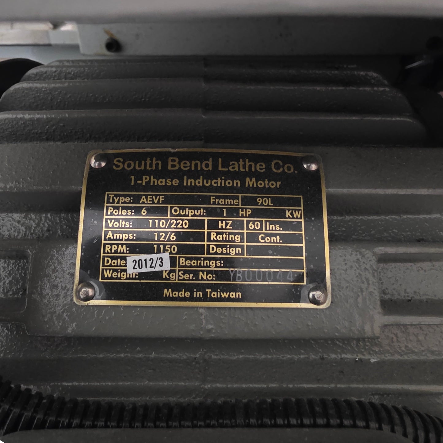Used South Bend SB1002 10K-28" Bench Lathe 9.84" Swing 28" Between Centers 1HP 120VAC