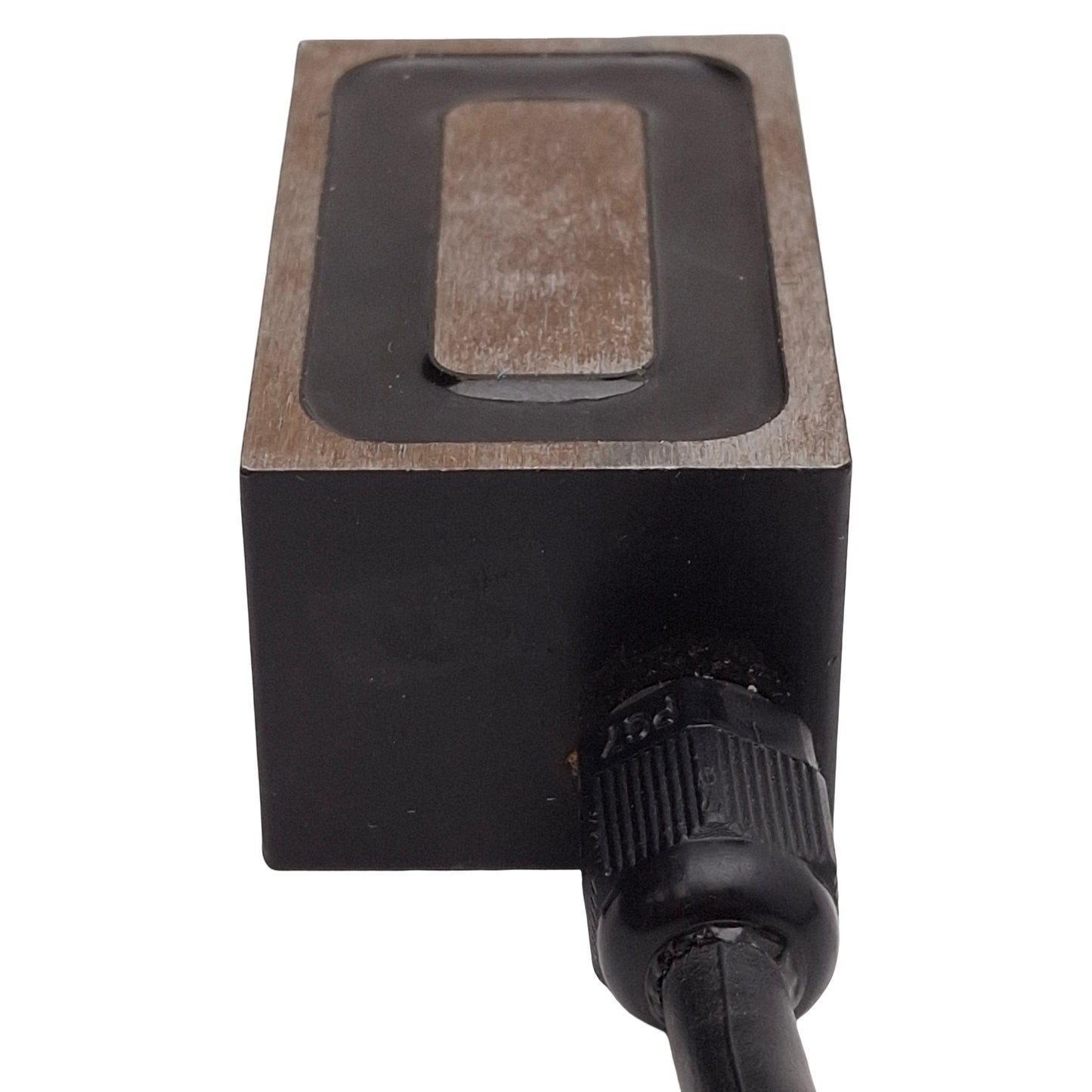 Used Mag-Mate ESA-121 Electromagnet, 2.5in x 1.5in x 1.25in, 80lbs Force, 10W, 120VAC