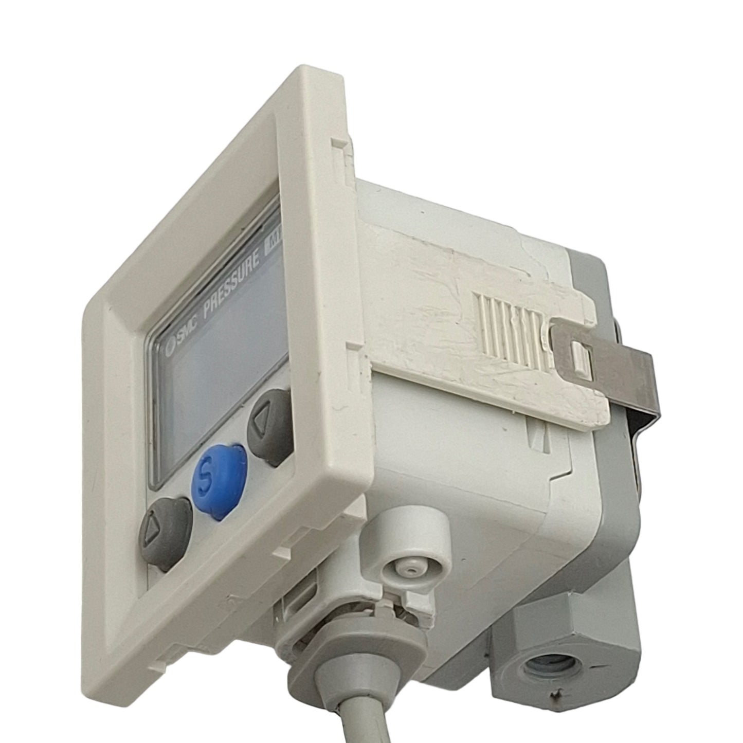 Used SMC ISE40A-M5-T Digital Pressure Switch, PNP, 12-24VDC, -0.1~1.0MPa 5-Wire Leads