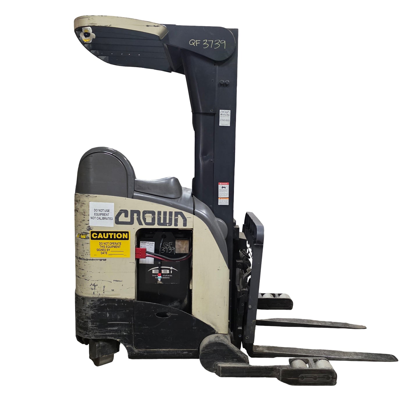 Used Crown RR5010-35 Narrow Aisle Reach Truck W/ Sideshift 3500Lbs Cap 198" Lift 24V