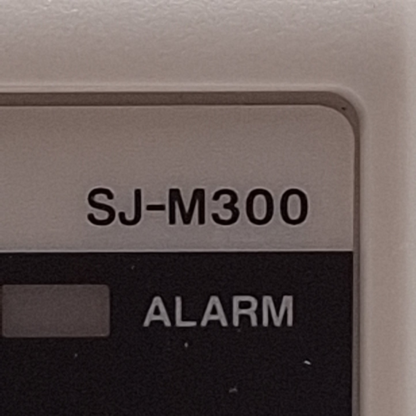 Used Keyence SJ-M300 Spot Type Amplifier Unit For Micro Static Eliminator, 24VDC