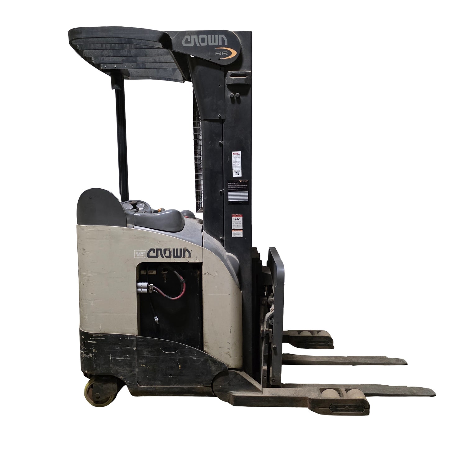 Used Crown RR5220-45 Narrow Aisle Reach Truck W/ Sideshift 4500Lbs Cap 210" Lift 36V